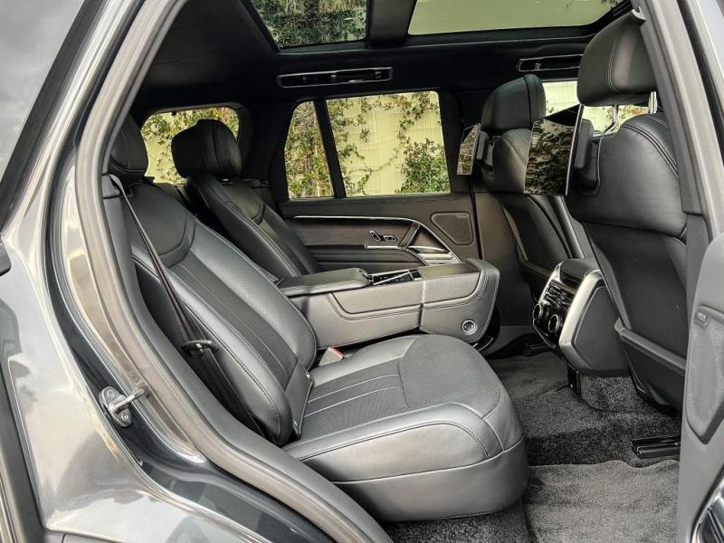 Image LAND-ROVER Range Rover 4.4 P530 530ch Autobiography SWB