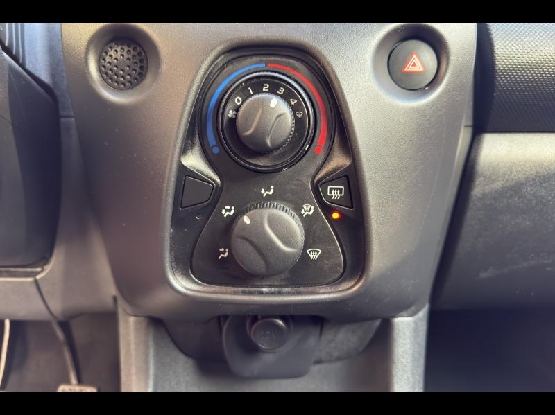 Image PEUGEOT 108 VTi 72 Like S&S 4cv 3p