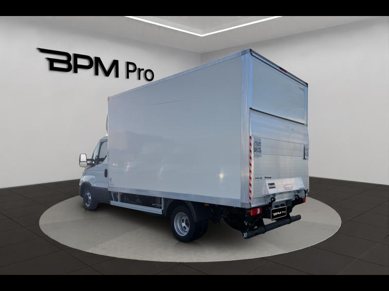 Image IVECO Daily CCb 35-160H / 3.0L / CAISSE & HAYON / 160CH / 2023 / 35C16 /