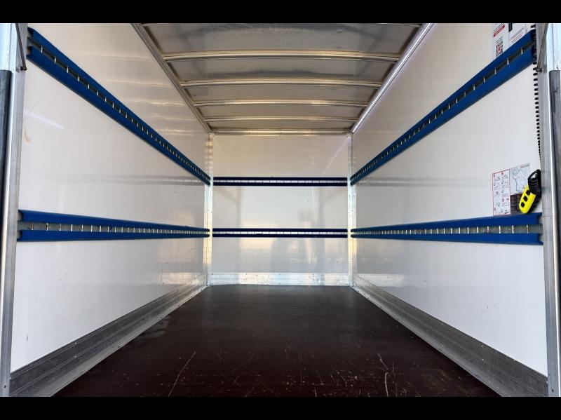 Image IVECO Daily CCb 35-160H / 3.0L / CAISSE & HAYON / 160CH / 2023 / 35C16 /