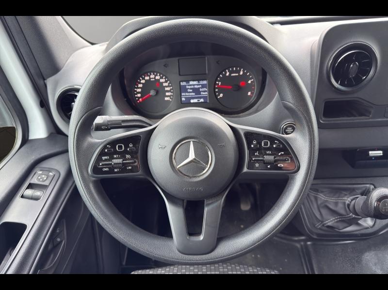 Image MERCEDES-BENZ Sprinter CCb 515 CDI 43 3T5 Propulsion Caisse + Hayon