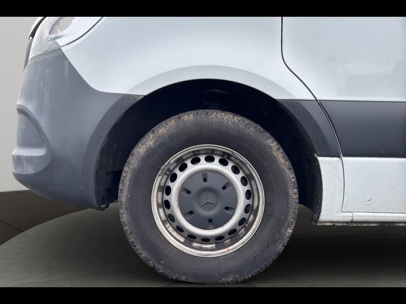 Image MERCEDES-BENZ Sprinter CCb 515 CDI 43 3T5 Propulsion Caisse + Hayon