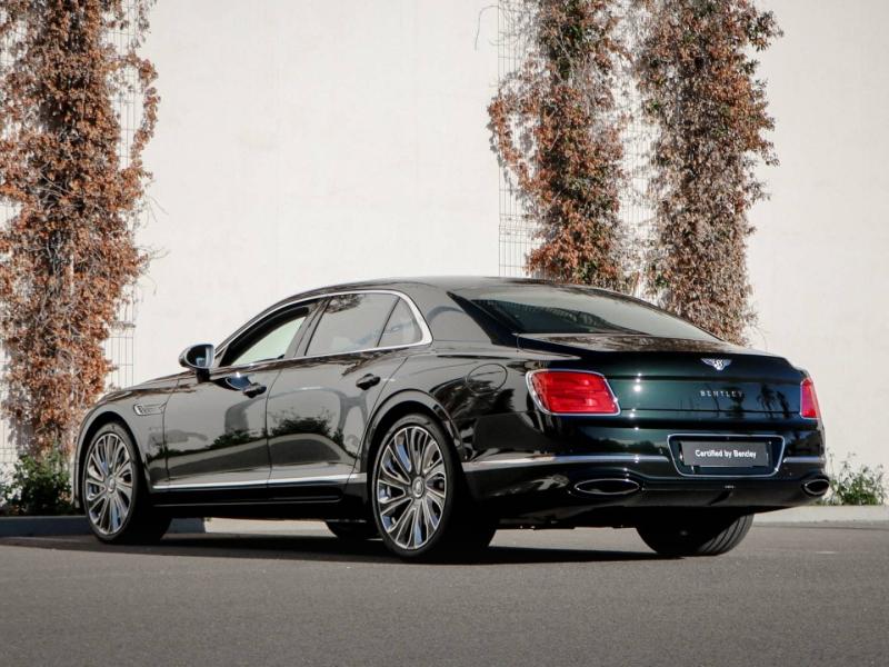 Image BENTLEY Flying Spur Mulliner V8 Hybrid 4.0 782ch