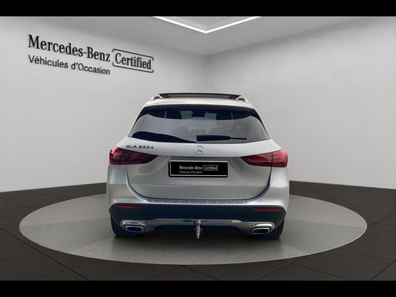 Image MERCEDES-BENZ GLA 200 d 150ch Business Line 8G-DCT