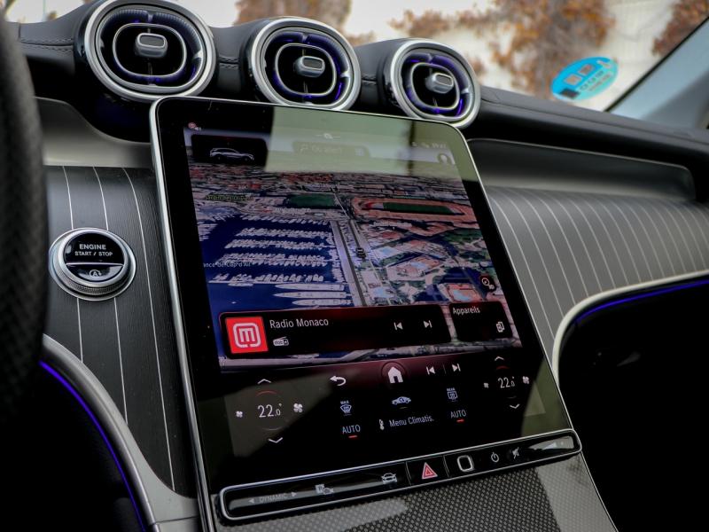 Image MERCEDES-BENZ GLC 220 d 197ch AMG Line 4Matic 9G-Tronic