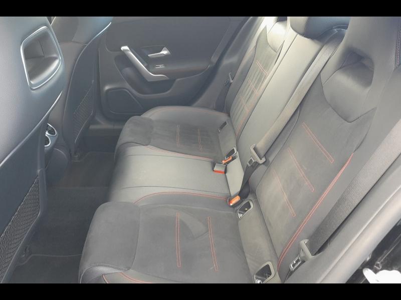 Image MERCEDES-BENZ CLA 180 d 116ch AMG Line