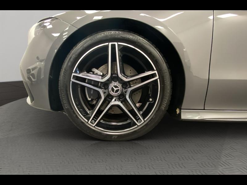 Image MERCEDES-BENZ CLA Shooting Brake 200 d 150ch AMG Line 8G-DCT