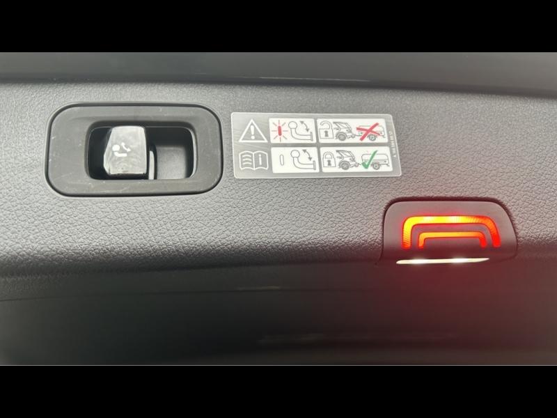 Image MERCEDES-BENZ Classe C Break 300 e Hybrid EQ 204+129ch AMG Line