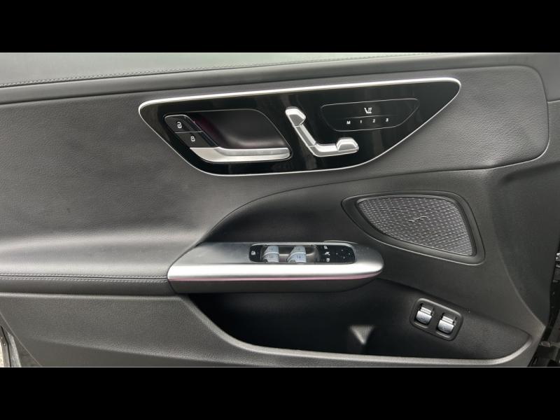 Image MERCEDES-BENZ Classe C Break 300 e Hybrid EQ 204+129ch AMG Line