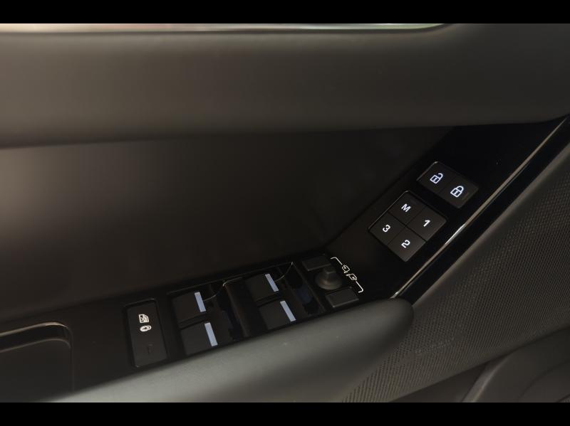 Image LAND-ROVER Range Rover Velar 2.0 P400e 404ch PHEV R-Dynamic HSE AWD BVA