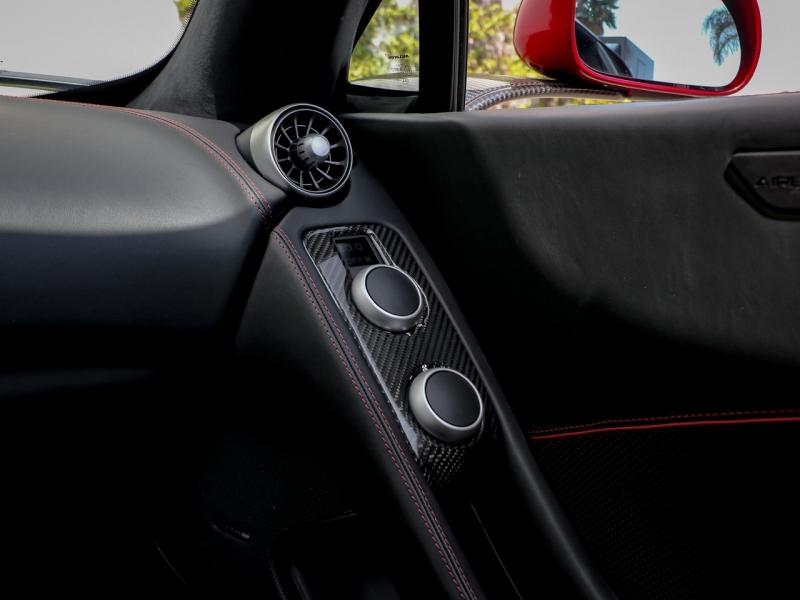 Image MCLAREN MP4 12C Spider 3.8 V8 biturbo 625ch