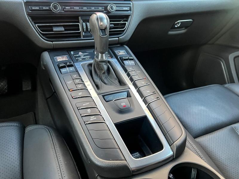 Image PORSCHE Macan 2.0 245ch PDK