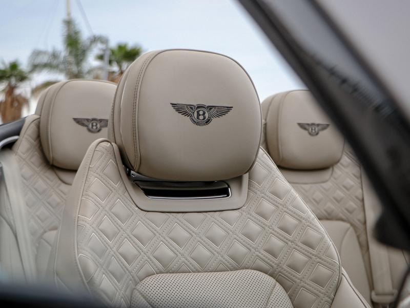 Image BENTLEY CONTINENTAL GTC V8 4.0 550ch