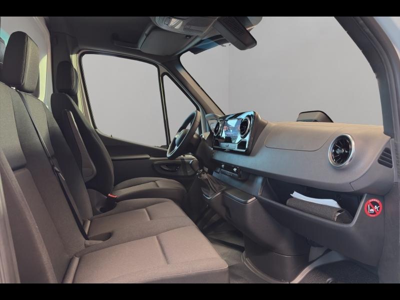 Image MERCEDES-BENZ Sprinter CCb 515 CDI 37 3T5 Pro Roues Jumelées Benne 3 mètres + Coffre
