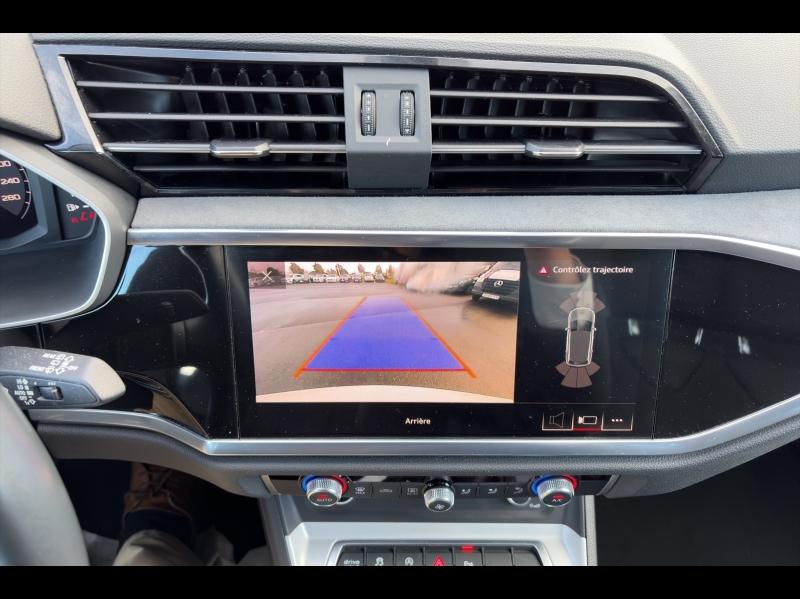 Image AUDI Q3 35 TFSI 150ch Mild Hybrid Design Luxe S tronic 7