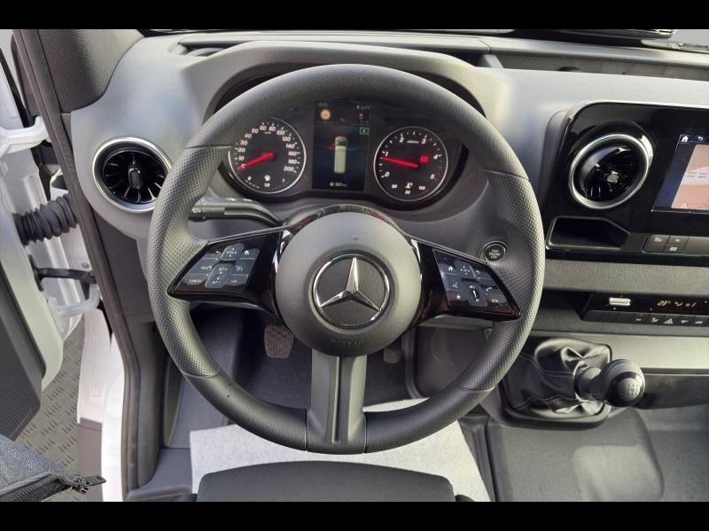 Image MERCEDES-BENZ Sprinter CCb 515 CDI 43 3T5 Pro Roues Jumelées Benne 3.5 mètres Coffre