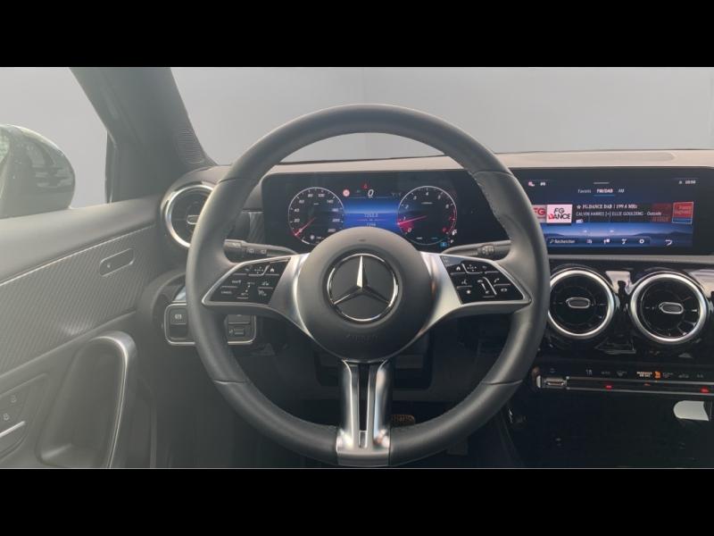 Image MERCEDES-BENZ Classe A 180 136ch Progressive Line 7G-DCT