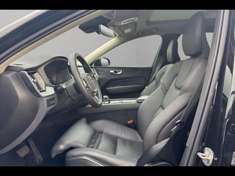 Image VOLVO XC60 T6 Hybride Rechargeable 253 + 145ch Ultra Style Dark Geartronic 8 AWD