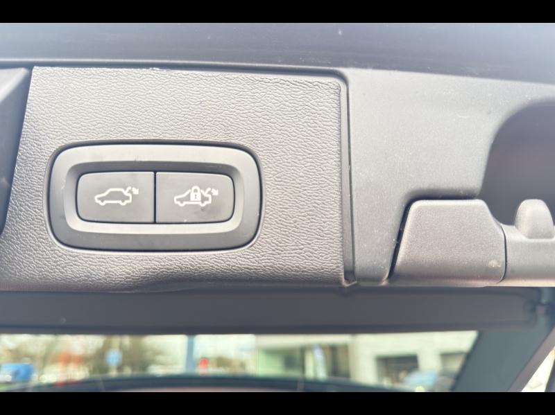 Image VOLVO XC60 T6 Hybride Rechargeable 253 + 145ch Ultra Style Dark Geartronic 8 AWD