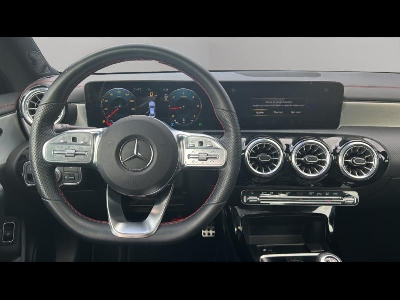 Image MERCEDES-BENZ CLA 180 d 2.0 116ch AMG Line