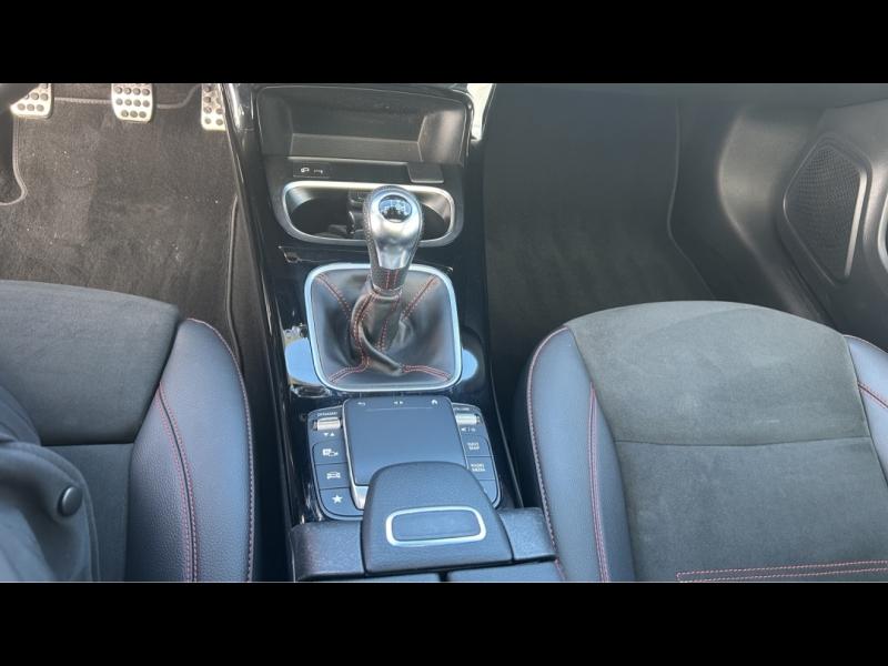 Image MERCEDES-BENZ CLA 180 d 2.0 116ch AMG Line