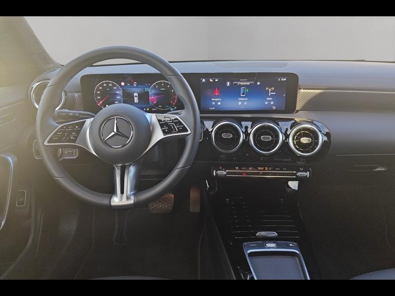 Image MERCEDES-BENZ CLA Shooting Brake 180 136ch Progressive Line 7G-DCT