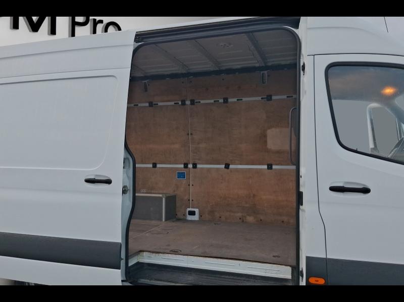 Image MERCEDES-BENZ Sprinter Fg 319 CDI 37 3T5 Pro PTRA 7000 Kg Propulsion Lourd 7G-Tronic Plus
