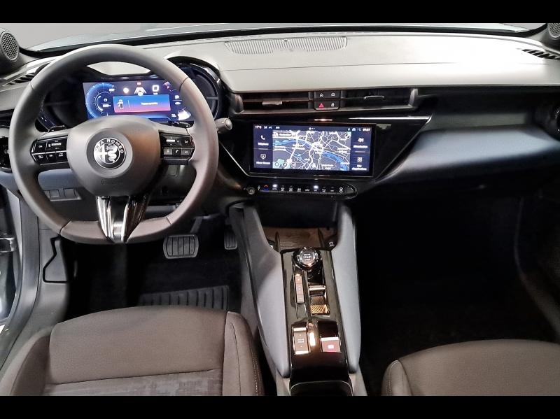 Image ALFA ROMEO Junior 1.2 Ibrida 136ch Techno DCT6