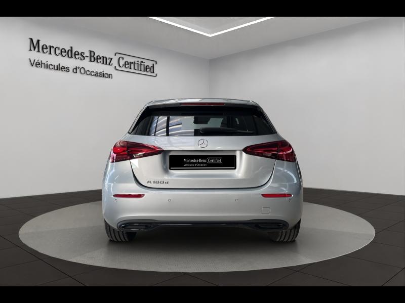 Image MERCEDES-BENZ Classe A 180 d 116ch Progressive Line 8G-DCT