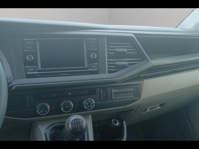 Image VOLKSWAGEN Transporter Fg 2.8T L1H1 2.0 TDI 110ch Business Line