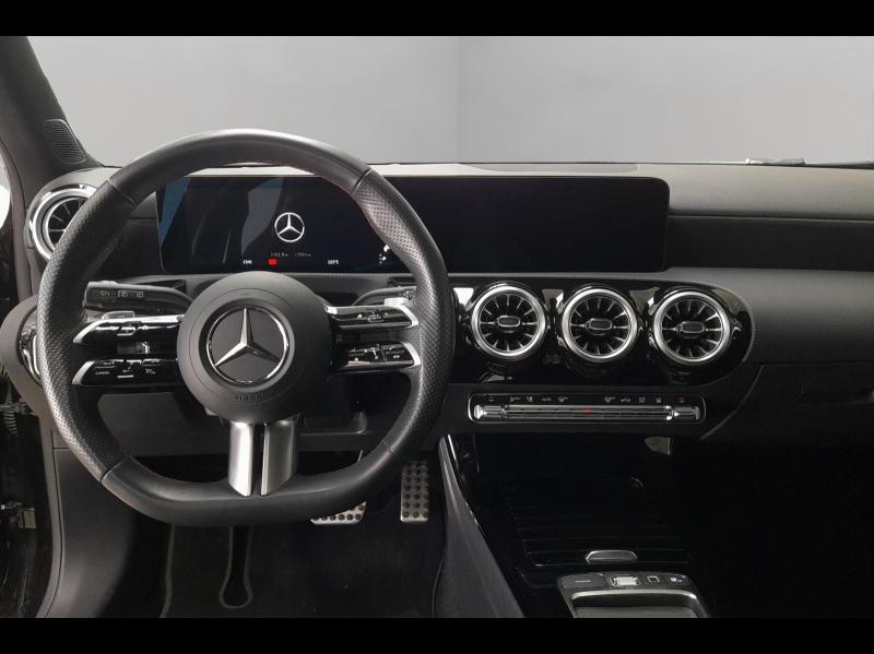 Image MERCEDES-BENZ Classe A 250 e 163+109ch AMG Line 8G-DCT