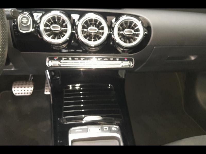 Image MERCEDES-BENZ Classe A 250 e 163+109ch AMG Line 8G-DCT