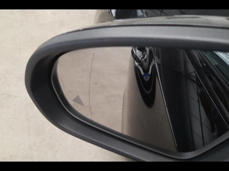 Image MERCEDES-BENZ Classe A 250 e 163+109ch AMG Line 8G-DCT