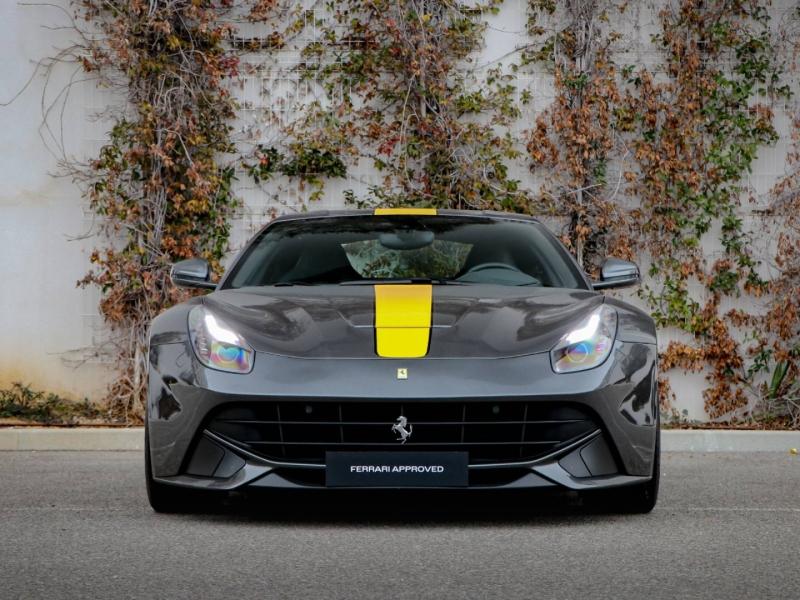Image FERRARI F12 Berlinetta V12 6.3 740ch