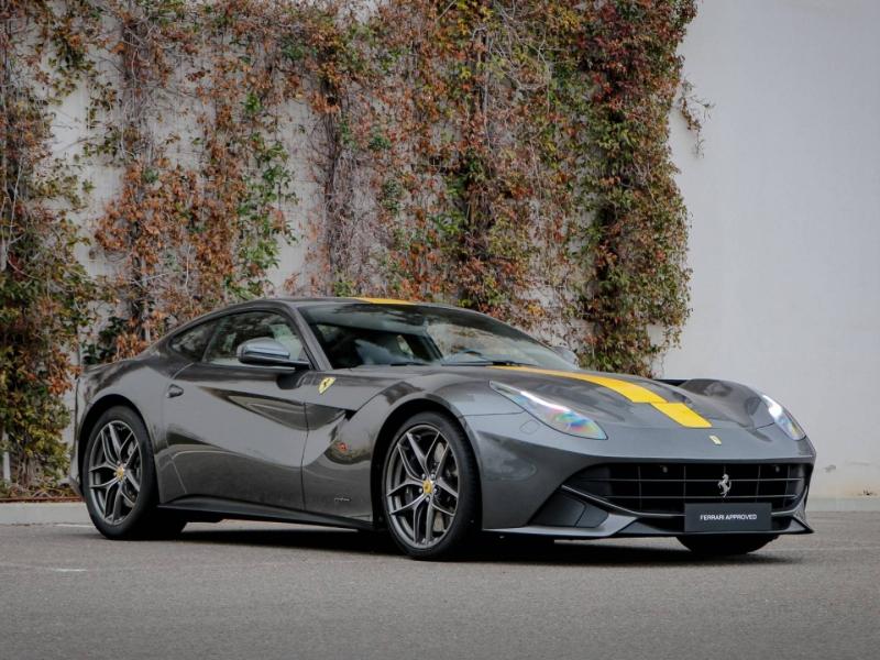Image FERRARI F12 Berlinetta V12 6.3 740ch