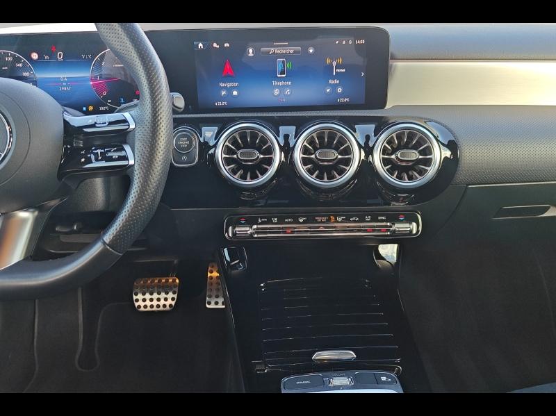 Image MERCEDES-BENZ Classe A Berline 200 d 150ch AMG Line 8G-DCT