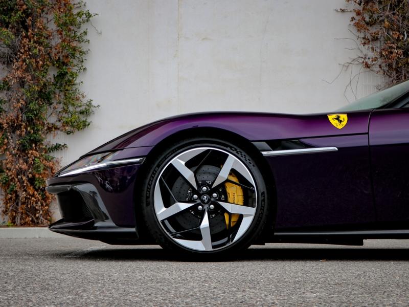 Image FERRARI 12 CILINDRI coupé