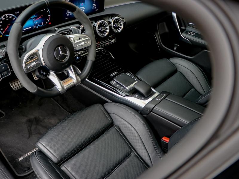 Image MERCEDES-BENZ CLA 45 AMG S 421ch 4Matic+ 8G-DCT Speedshift AMG