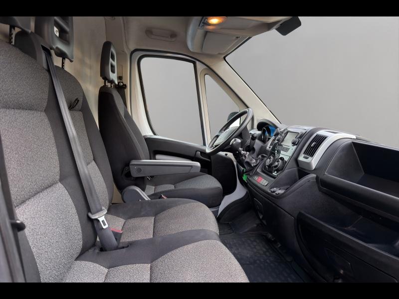 Image FIAT Ducato Fg Vitré 3.5 LH2 2.3 Multijet 140ch Pack Vitré