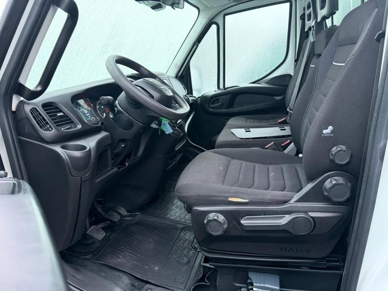 Image IVECO Daily CCb 35C16H3.0 empattement 3750 Tor