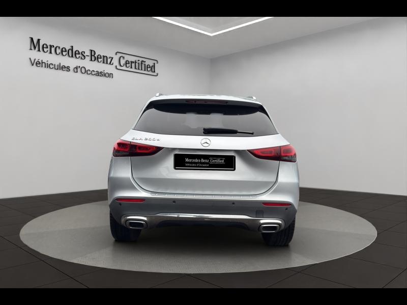 Image MERCEDES-BENZ GLA 200 d 150ch Progressive Line 8G-DCT