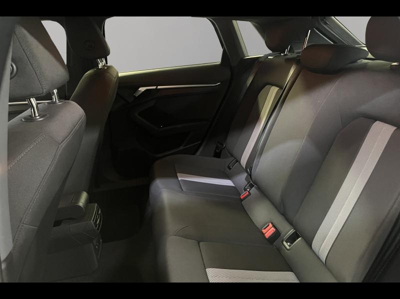 Image AUDI A3 Sportback 35 TFSI 150ch Mild Hybrid Design S tronic 7