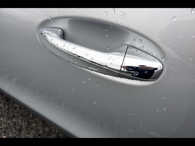 Image MERCEDES-BENZ GLA 200 163ch AMG Line 7G-DCT