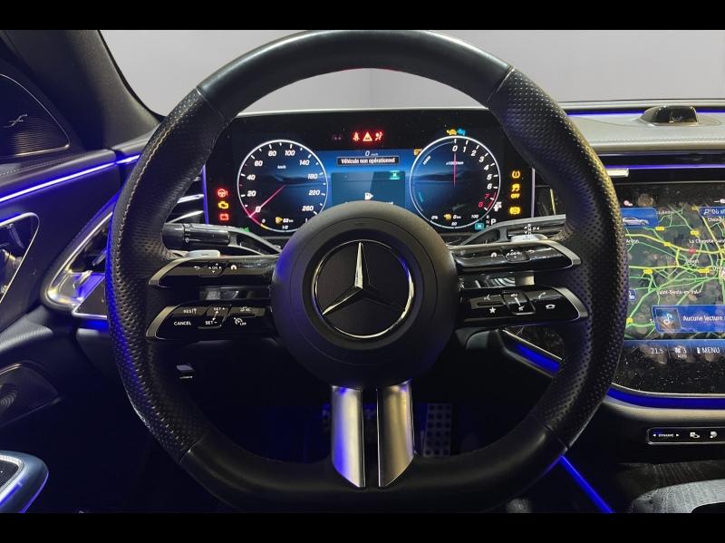 Image MERCEDES-BENZ Classe E 300 e 204+129ch AMG Line 9G-Tronic