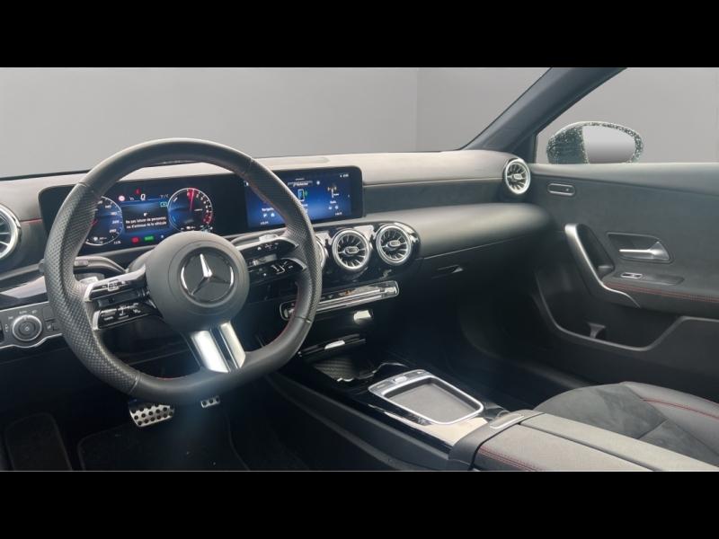 Image MERCEDES-BENZ Classe A 250 e Hybrid EQ 163+109ch AMG Line 8G-DCT