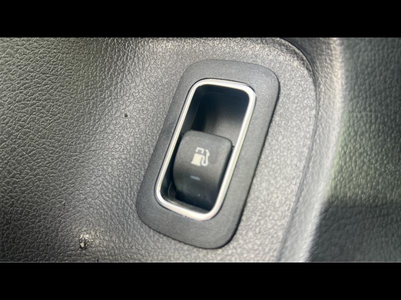 Image MERCEDES-BENZ Classe A 250 e Hybrid EQ 163+109ch AMG Line 8G-DCT