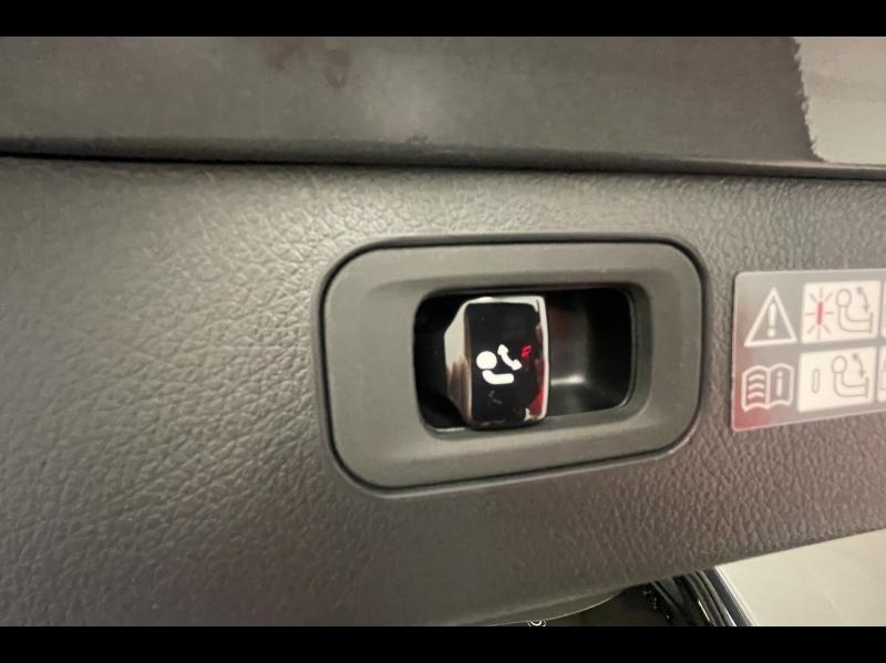 Image MERCEDES-BENZ Classe C Break 300 d e Hybrid EQ 197+129ch AMG Line +