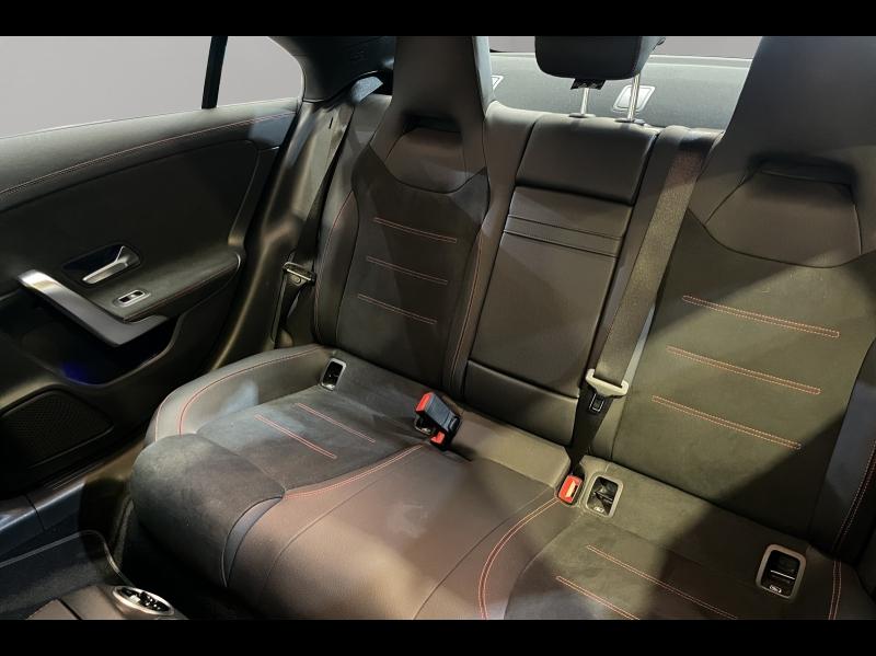 Image MERCEDES-BENZ CLA 200 d 150ch AMG Line 8G-DCT 8cv