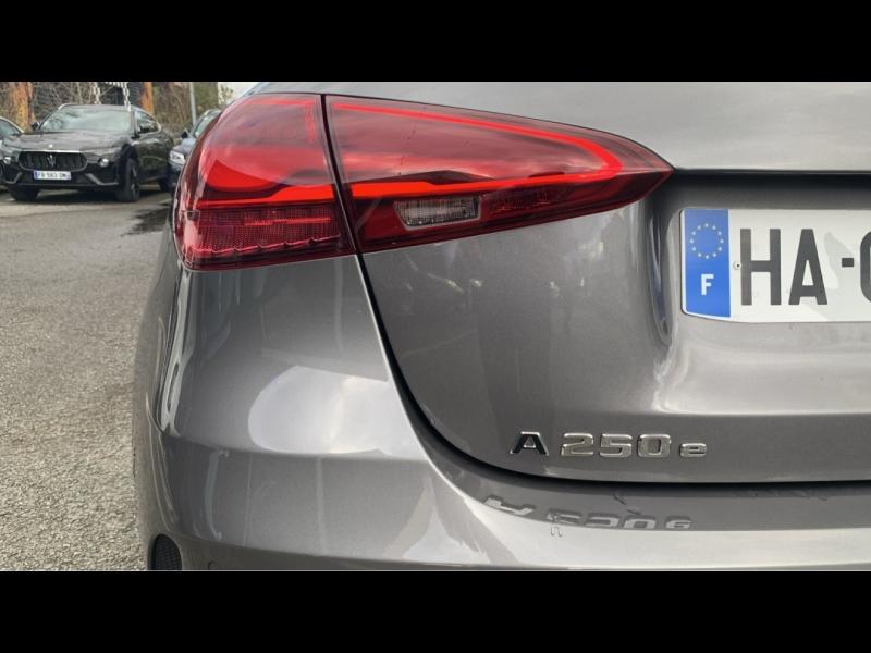 Image MERCEDES-BENZ Classe A 250 e Hybrid EQ 163+109ch AMG Line 8G-DCT