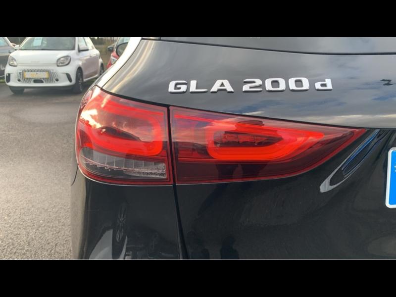 Image MERCEDES-BENZ GLA 200 d 150ch AMG Line 8G-DCT